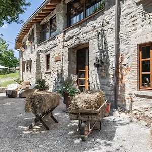 Cascina Mirandola , Como Italien
