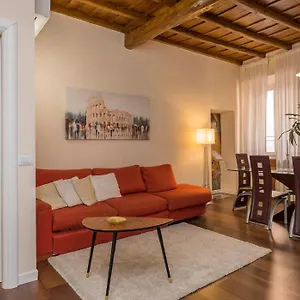  Hébergement de vacances L'olimpo Di Estia