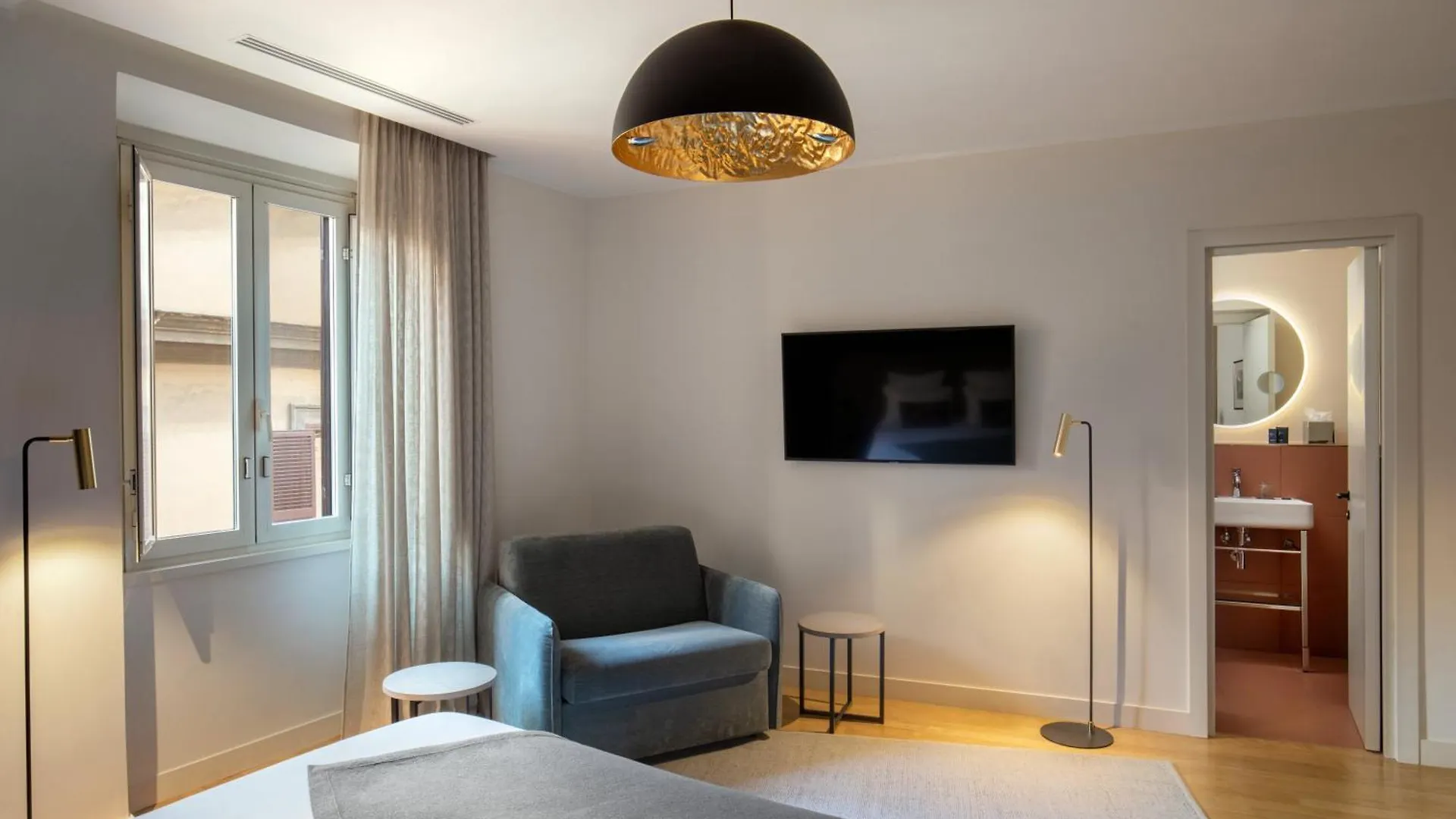 9Hotel Cesari Roma 4*,  Italia