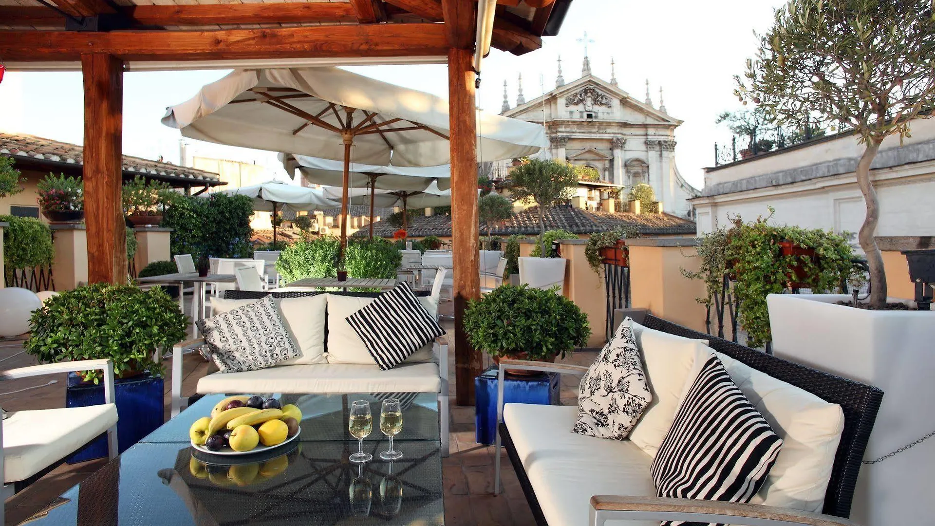 9Hotel Cesari Roma 4*,